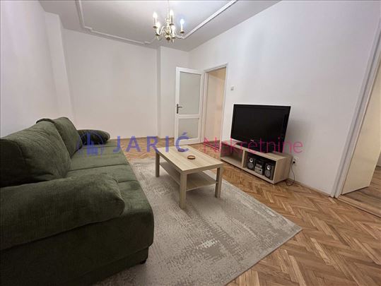 Botanička Bašta,54m².2.0.Renoviran!