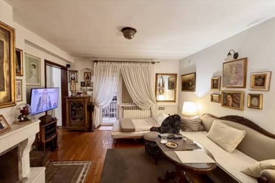 Dvoetažni 4.0 stan sa kaminom, Palmotićeva, 96m2