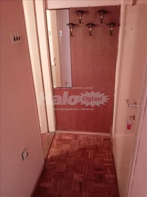 Hitna prodaja stana u Resniku