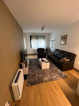 Jove Ilica, novogradnja, uknjizen, gar. mesto