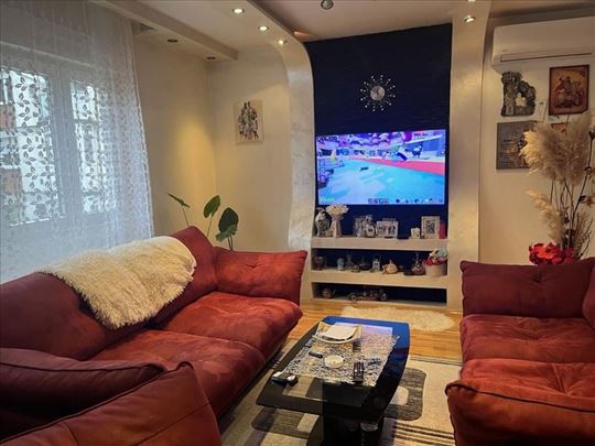 Miljakovac- 3.0, LUX