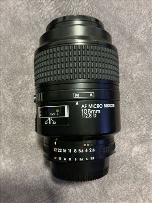 Nikon AF Micro-Nikkor 105mm f/2.8D
