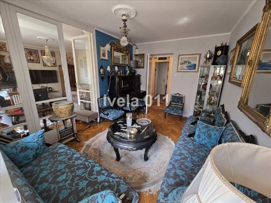 Odličan uknjižen stan - Mileševska ID#4016