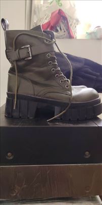 Opposite maslinaste čizme sa kramponima 36