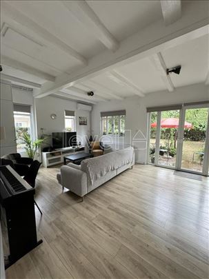 Petrovaradin, Trandžament, Kuća, 5, 150,00m2