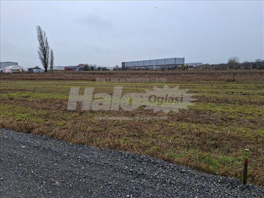 Plac od 5,13 ari na prodaju u Dobanovcima