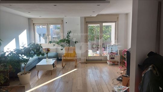 Stan 2.5, Zarkovo, Por Spasica i Masere