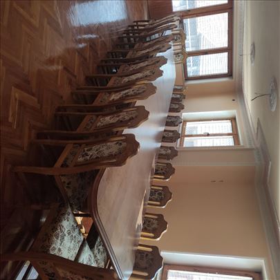 Sto i stolice od slavonskog hrasta za 24 osoba