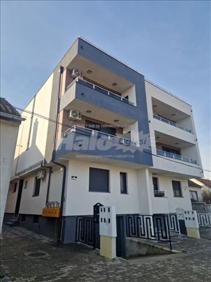 Urbana vila Petrovaradin