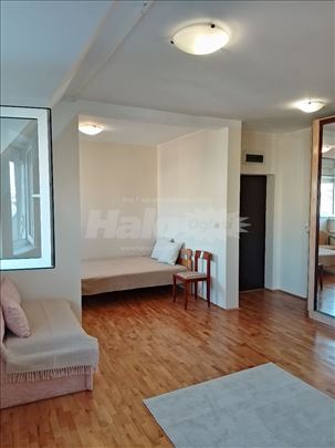 Vračar-Južni bulevar 30m2