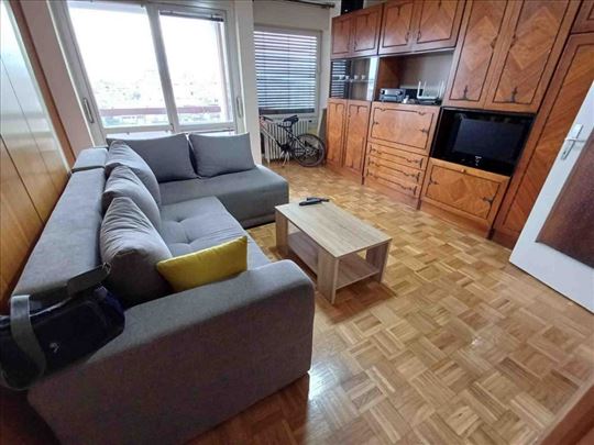 Blok 23, 3.0 namešten, useljiv ID#15954