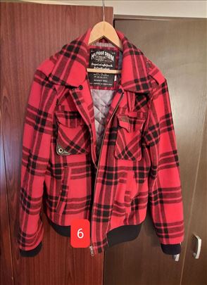 dva djubretarca  i mantil