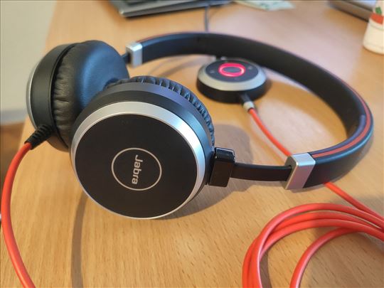 Jabra evolve 40 slušalice