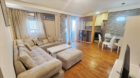 Moderan 3.0 stan u srcu Košutnjaka