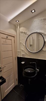 Novo, Novo, Lion, uknjiđeno, useljivo