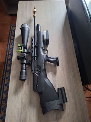 Prodajem Weihrauch Hw100Bp pcp vazdusnu pusku