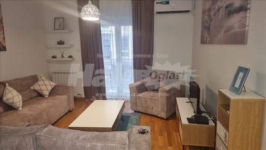 Stara Pazova, Ćirila i Metodija, uknjižen stan