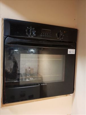 Ugradna rerna Ariston