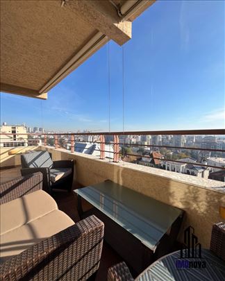 Vračar-Hram-trosoban 146m2-terasa-uknjižen 