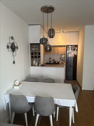 Vrtovi Ceraka, namešten dvosoban stan