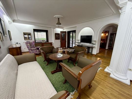 Banovo brdo | 430 m² | Porodična rezidencija