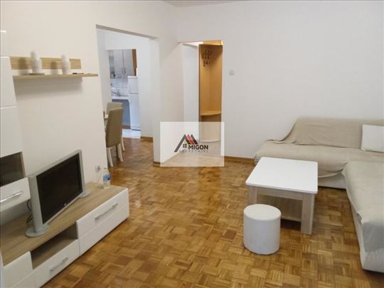 Bežanijska kosa, funkcionalan stan, 84m2+26m2