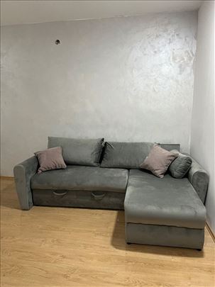 Izdaje se stan 2.5 Vozdovac