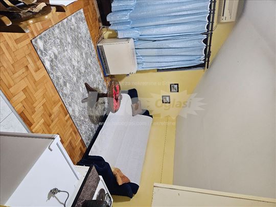 Izdajem Garsonjeru 26m2 u Zarkovu 