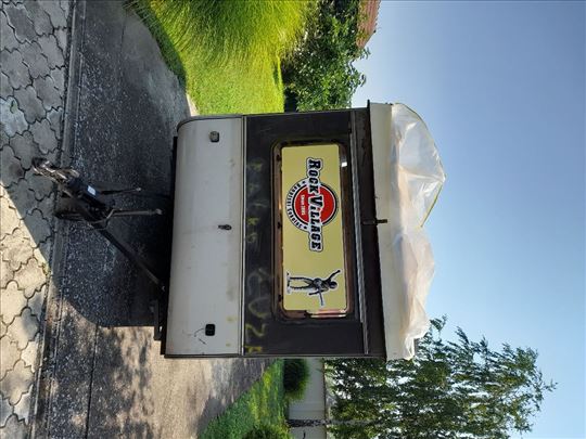 Kamp prikolica Brako registrovana na Bg tablice