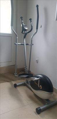 Kros trenazer kao nov magnetni ekstra