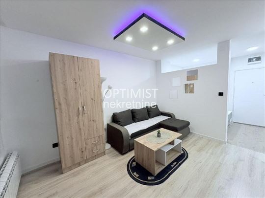 Lux stan 29m2 - Čukarička padina ID#3240