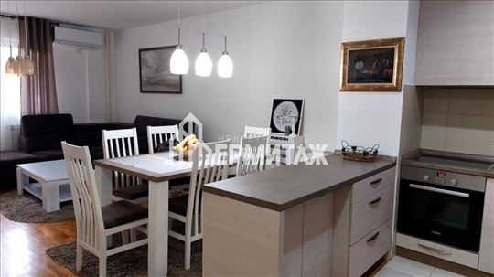 Lux, Voždovac, 3.0, 74m2