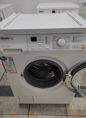 Miele veš mašina Sofotronic kao nova 220e 