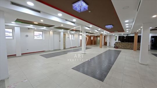 Poslovni prostor na prometnoj lokaciji ID#13163