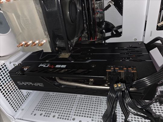 Sapphire Pulse Radeon 5700 XT