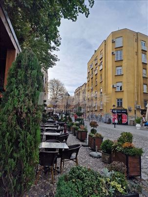 SKADARLIJA  izuzetna ponuda, trosoban stan 56m2