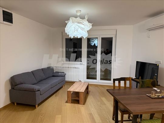 Stan 50m2 sa garažnim mestom