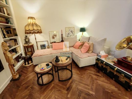 Stara okretnica renoviran dvosoban stan