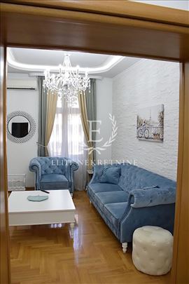 Trosoban lux stan,parking