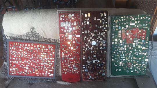 Veliki komplet 1000 značaka + velik ram