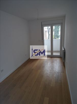 Vukov spomenik, nov stan 66m2