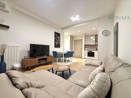 Bw Aurora, odličan stan sa garažnim mestom