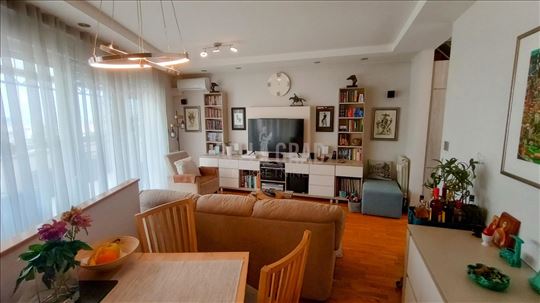 Đeram, Šabačka, 3.0, garaža, terasa