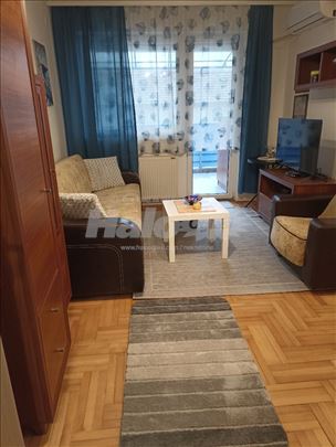 Izdaje se 1,5 soban namešten stan,kod Sp.hale