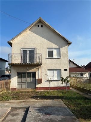 Kuća,Novi Banovci,blizu Dunava,