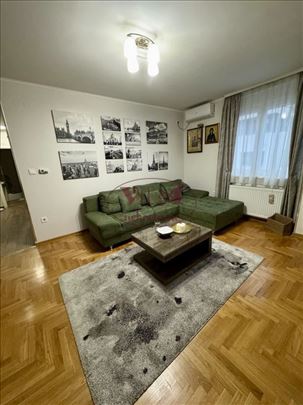 Novi Sad, Podbara, prelep trosoban stan