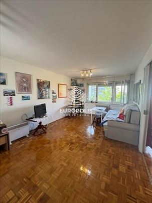 Odličan porodičan 3.5 stan