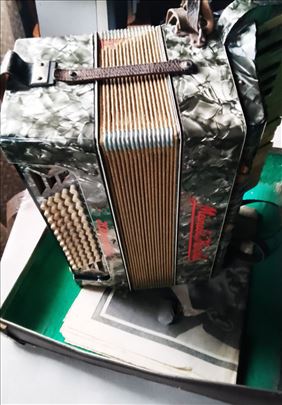 Stara harmonika Meinel&Herold Kligenthal