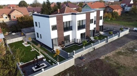 Surčin, lux 4.0, 134+5m2 terasa, dva parking mesta