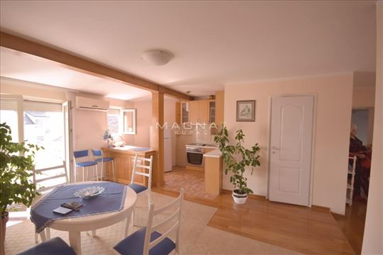 Vračar, Hram - odličan trosoban sa garažom ID#5343